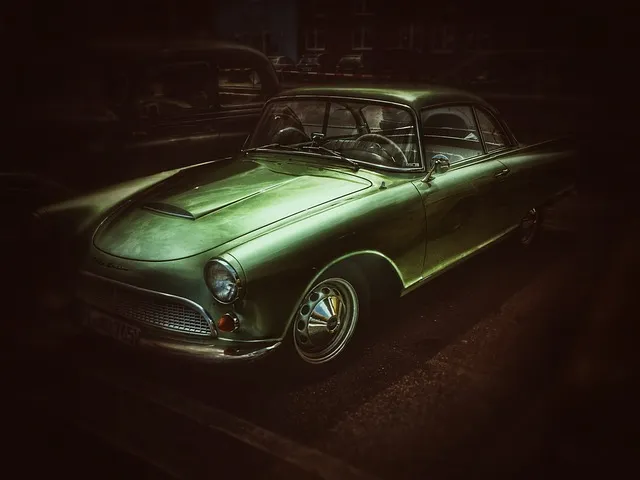 classic-cars-modern-car-fast-car-cars-640x480-26897262.jpeg