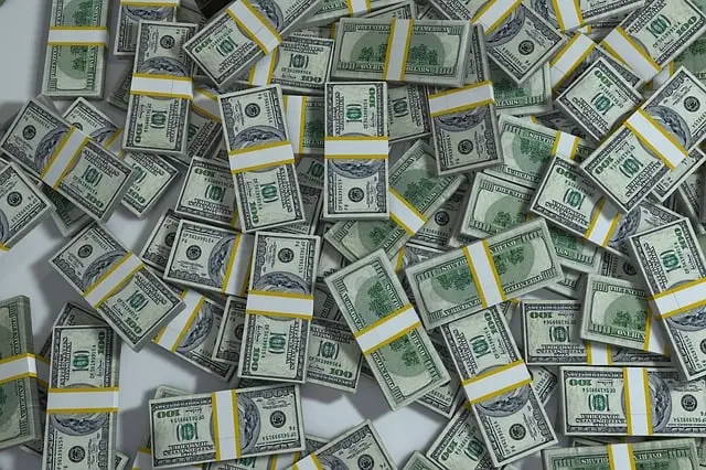 bank-loan-bank-money-texas-640x480-95662465.jpeg